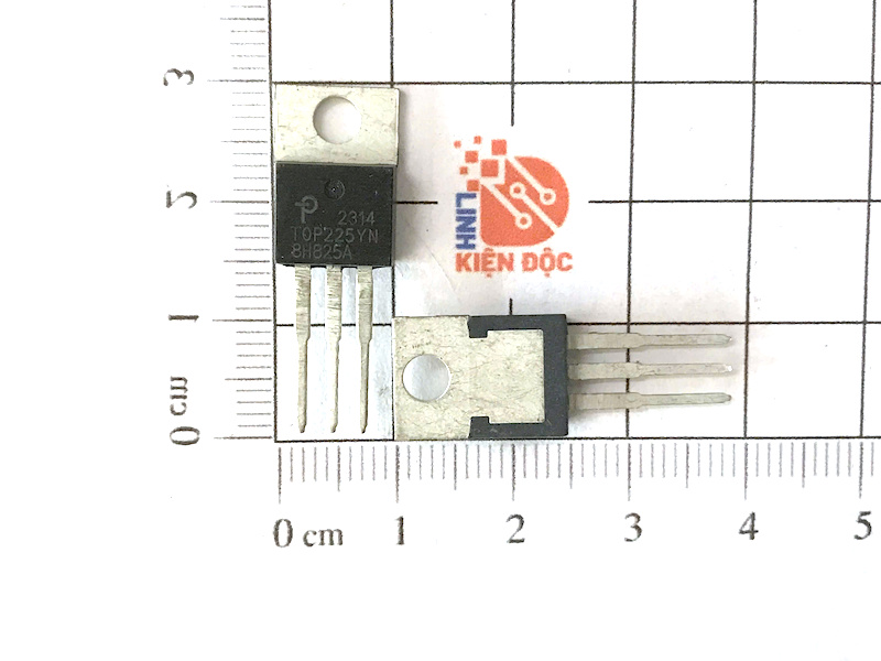 Alternative view of IC nguồn công suất TOP225YN 100W TO-220 mới