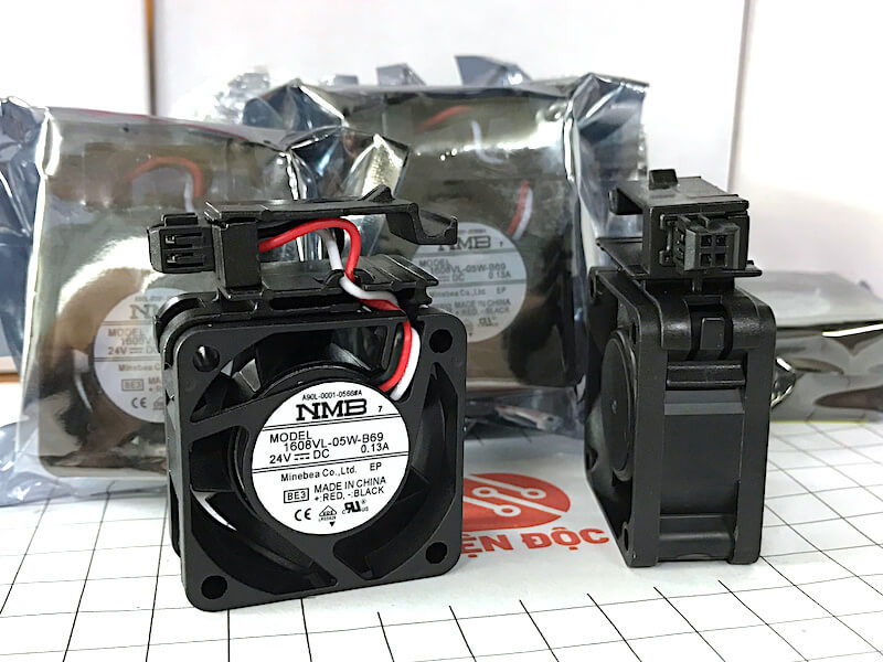 Quạt NMB 1608VL-05W-B69 24V 0.13A 40x40x20mm 3 dây giắc đen liền - Ảnh 2