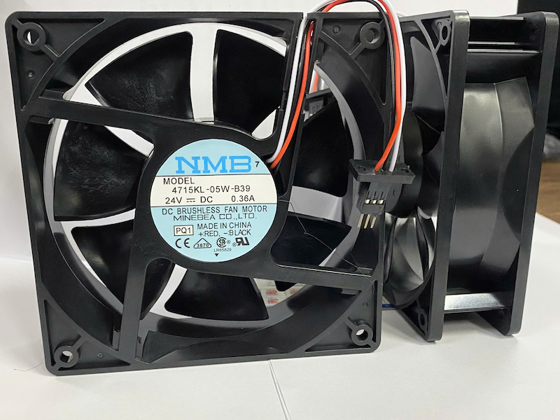 Quạt NMB 4715KL-05W-B39 24V 0.36A 120*120*38MM Zắc Đen - Ảnh 2