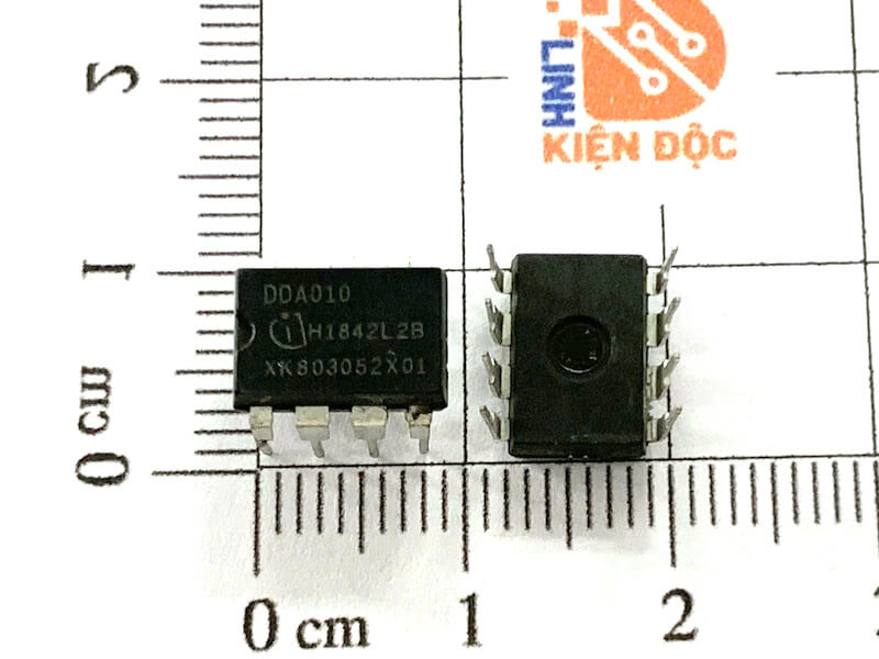 Alternative view of DDA010 IC dao động DIP8