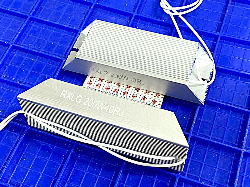Alternative view of Điện trở xả vỏ nhôm RXLG 200W 40R 165x60x30mm