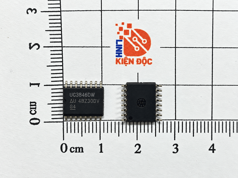 Alternative view of IC UC3846DW UC3846 nguồn SOP-16