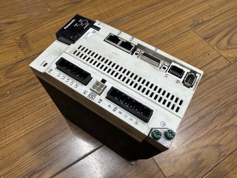 Alternative view of Servo panasonic MADLN45NL dòng A6 công suất 1kw chạy mạng