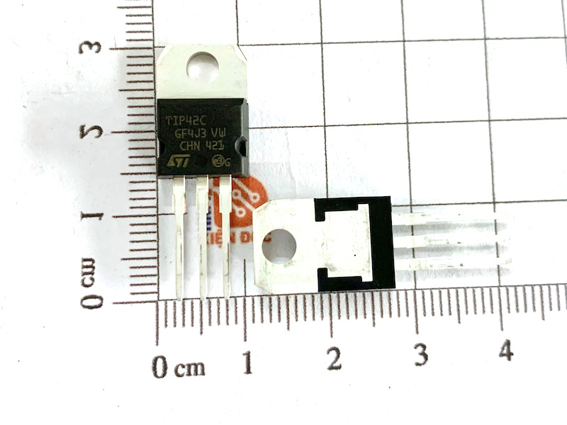 TIP42C Transistor PNP 6A 100V TO-220 nhập khẩu