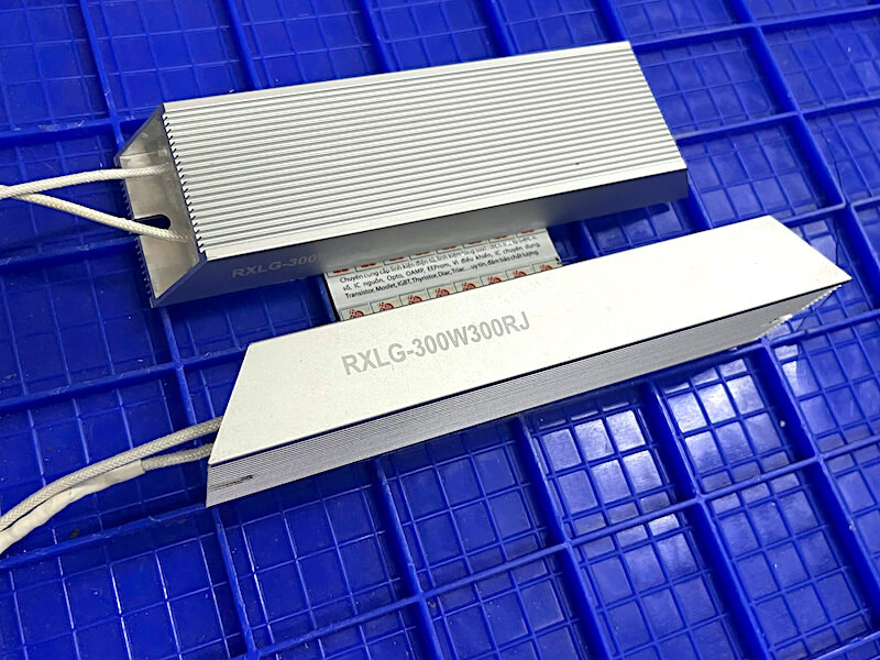 Alternative view of Điện trở xả vỏ nhôm RXLG 300W 300R 215x60x30mm