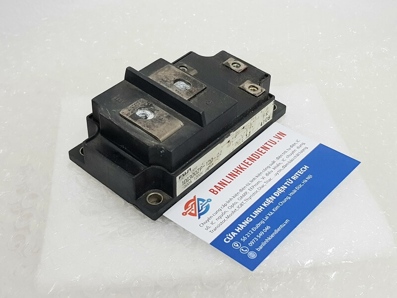 Alternative view of 1DI300ZP-120-02 Module IGBT FUJI 300A/1200V (Tháo máy)