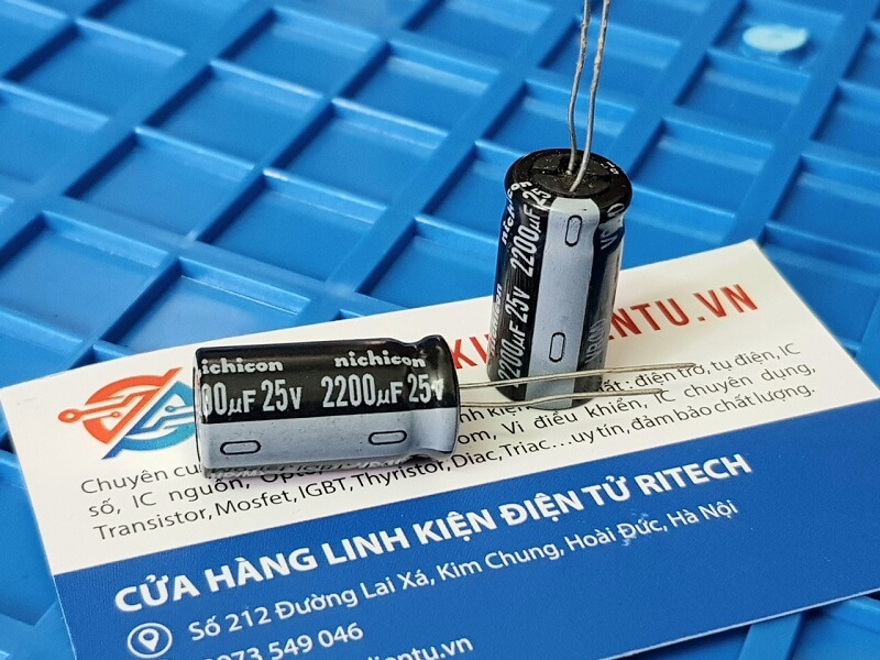 Tụ hóa Nichicon 2200uF 25V kích thước 13x25mm