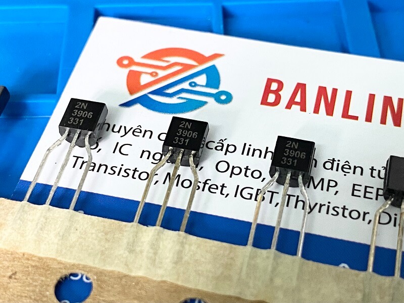 2N3906 Transistor PNP 0.2A 40V TO-92