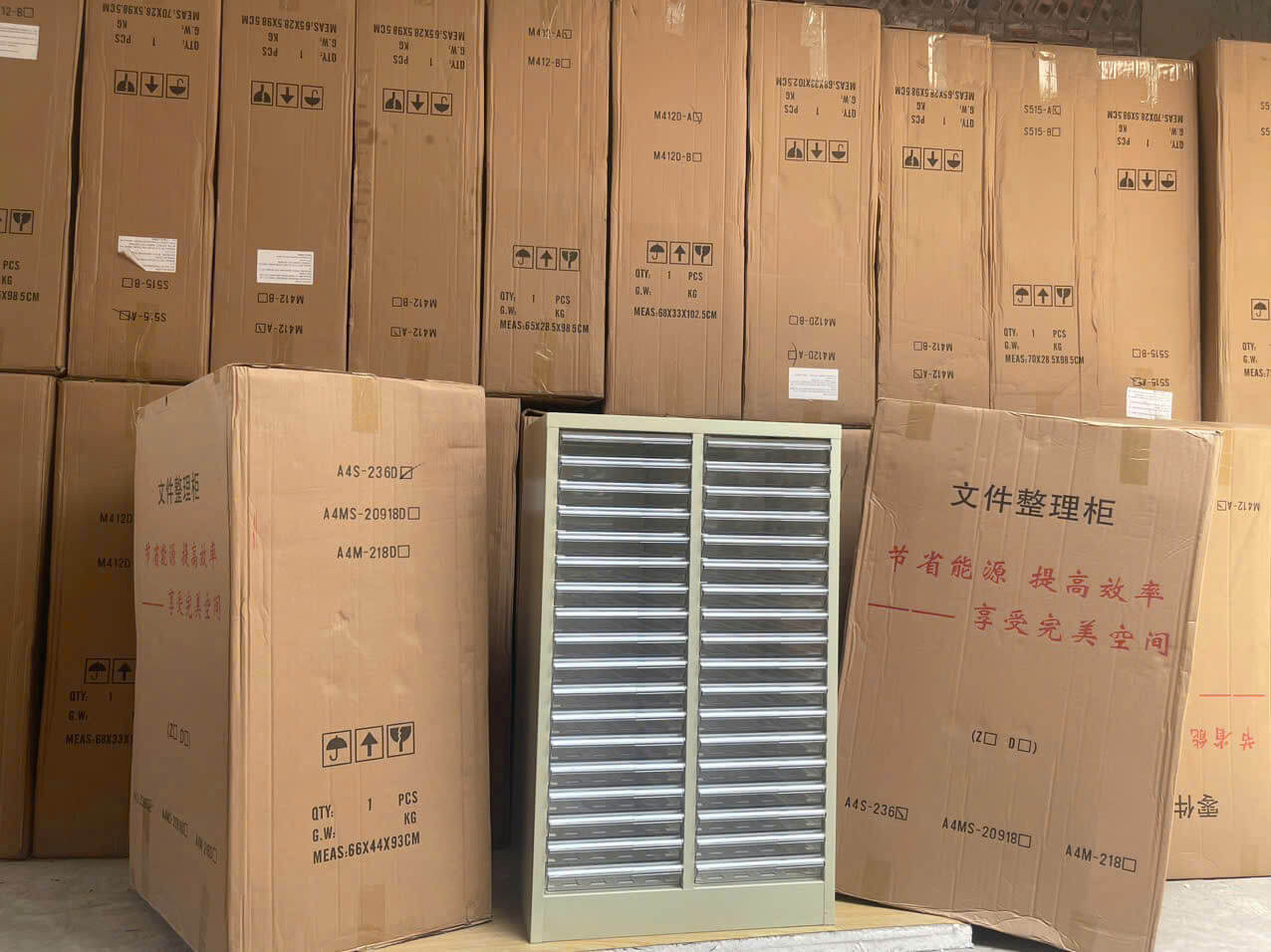 Tủ 36 ngăn đựng tài liệu A4