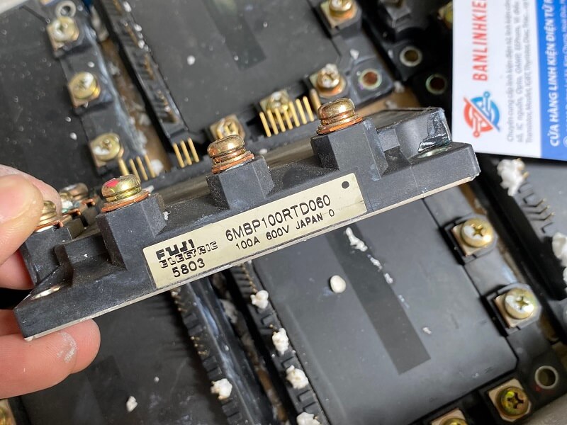 Alternative view of 6MBP100RTD060 IGBT Modules Fuji 100A 600V (Tháo Máy)