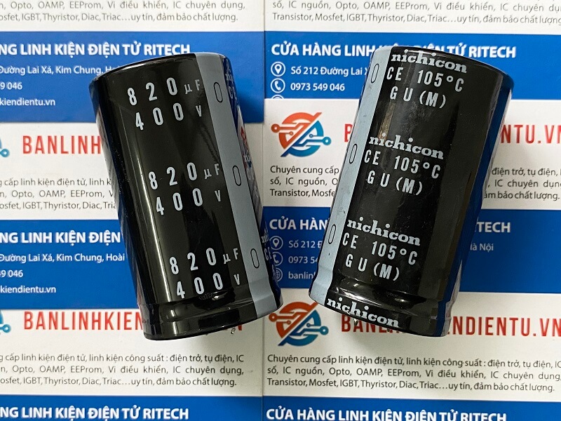 2 X Condensatori Nichicon LQ 820uF 200V – Radiale, 30x36mm, 85°C, A Innesto