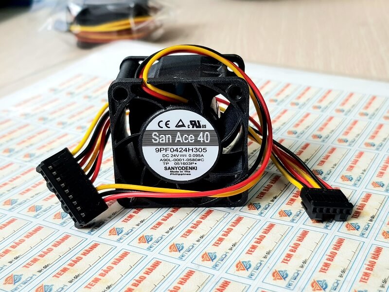 9PF0424H305, A90L-0001-0580#C Quạt Sanace40 24V 0.095A 40x40x28mm
