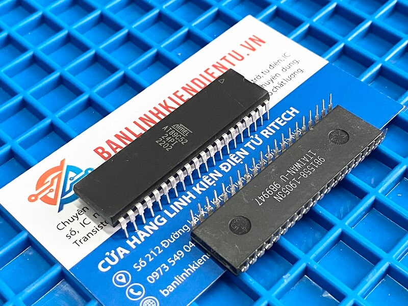 AT89C52 AT89C52-24PI Vi điều khiển 8-bit DIP40