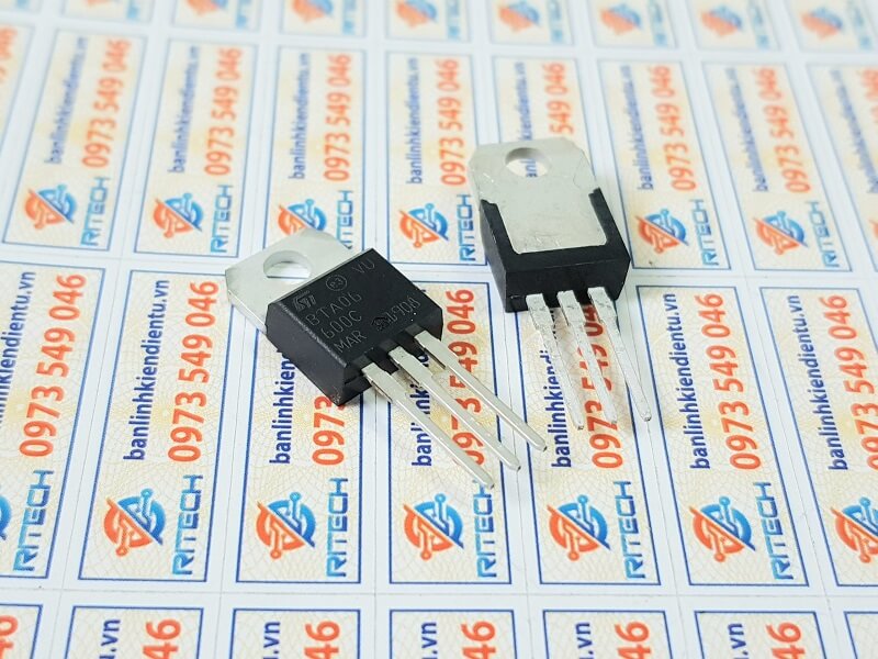 BTA06-600C, BTA06-600B, BTA06-600 Triac 6A/600V TO-220