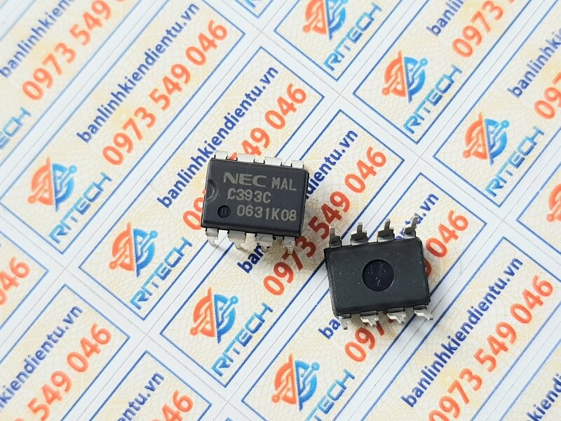 Alternative view of C393C UPC393C IC so sánh kép DIP-8