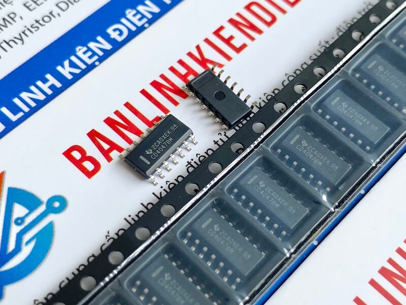 CD4047BM