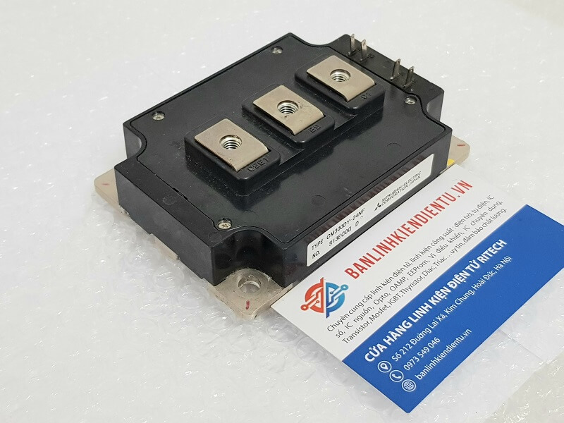 CM300DY-24NF Module IGBT Mitsubishi 300A 1200V (Tháo máy)