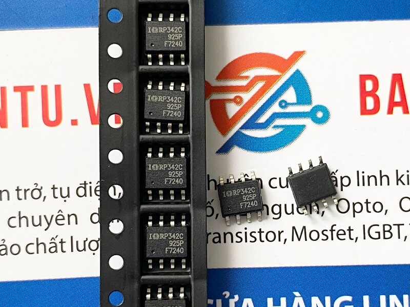 IC F7240 IRF7240 SOP-8