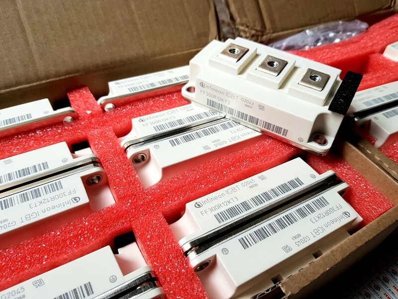 Alternative view of FF300R12KT3 IGBT Infineon 300A 1200V mới