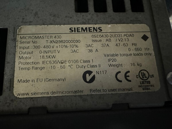 Alternative view of Biến tần Siemens Micromaster 430 18.5kw 6SE6430-2UD31-8DA0