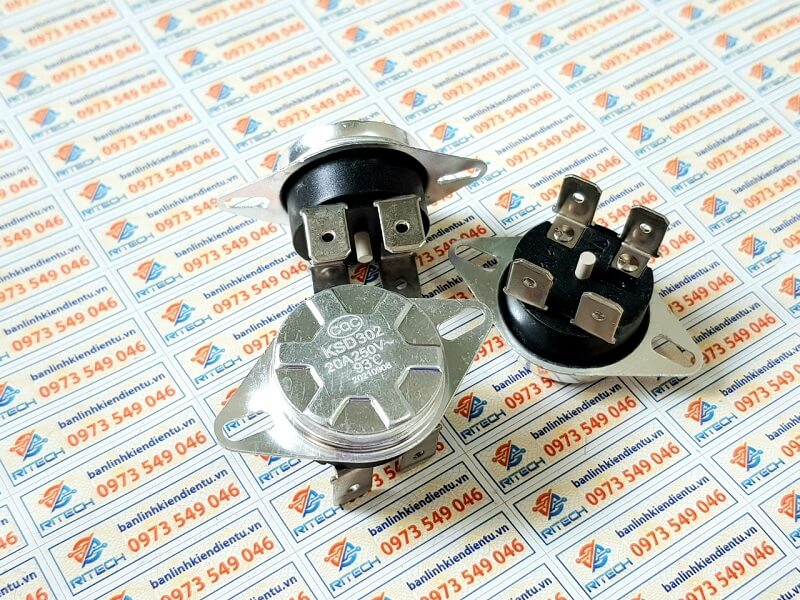 Relay nhiệt KSD302 93 độ 20A 250V thường đóng 4 chân