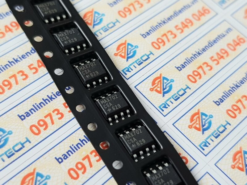 Alternative view of MAX702CSA IC chuyên dụng SOP-8