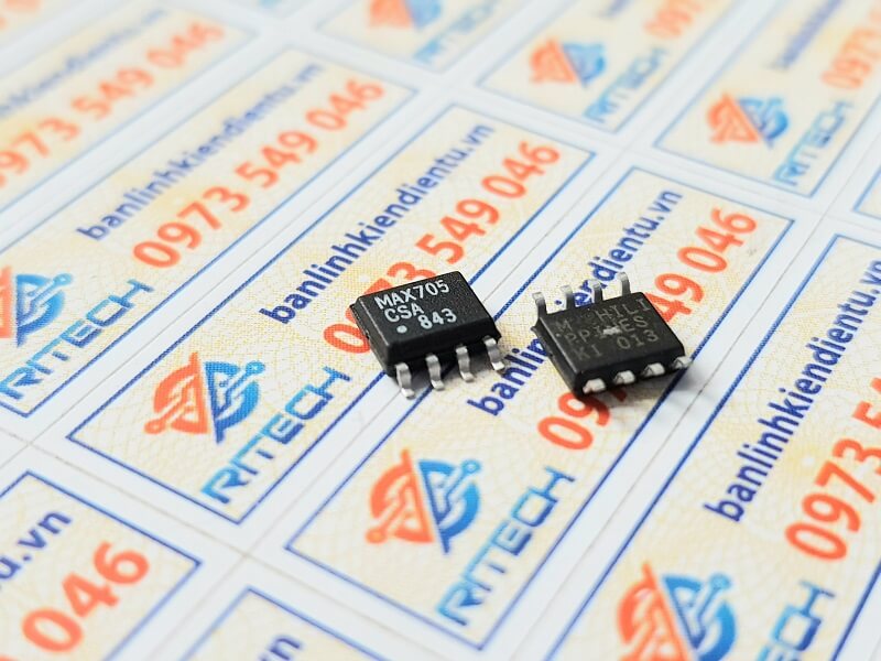 MAX705CSA MAX705ESAIC chuyên dụng  SOP-8