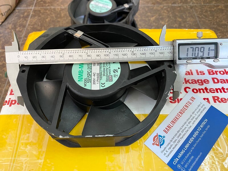 QUẠT 5915PC-20T-B30-3