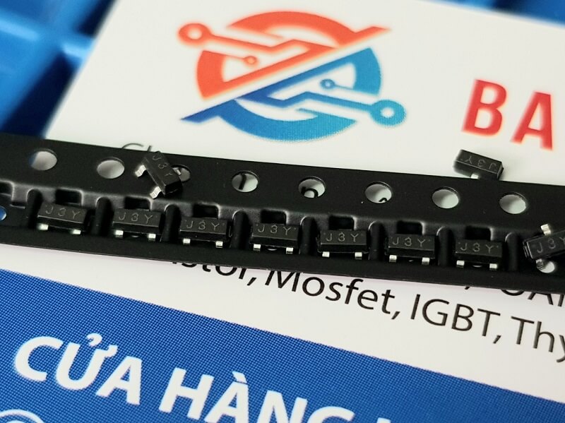 Alternative view of S8050 Kí Hiệu J3Y Transistor NPN 0.5A 25V SOT-23