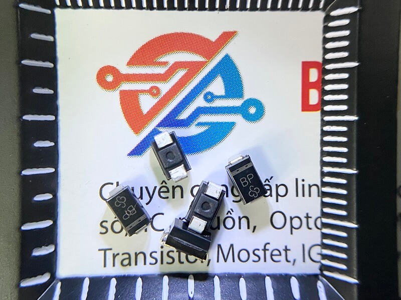 SMAJ16A-E3/61 SMAJ16A BP Diode 16V DO-214AC