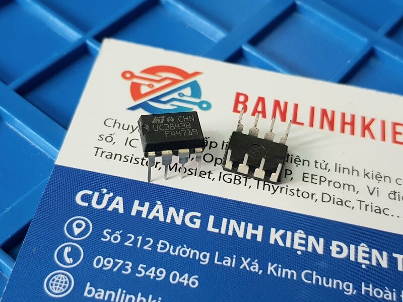 Alternative view of UC3843B UC3843BN UC3843 IC Nguồn hãng ST DIP-8