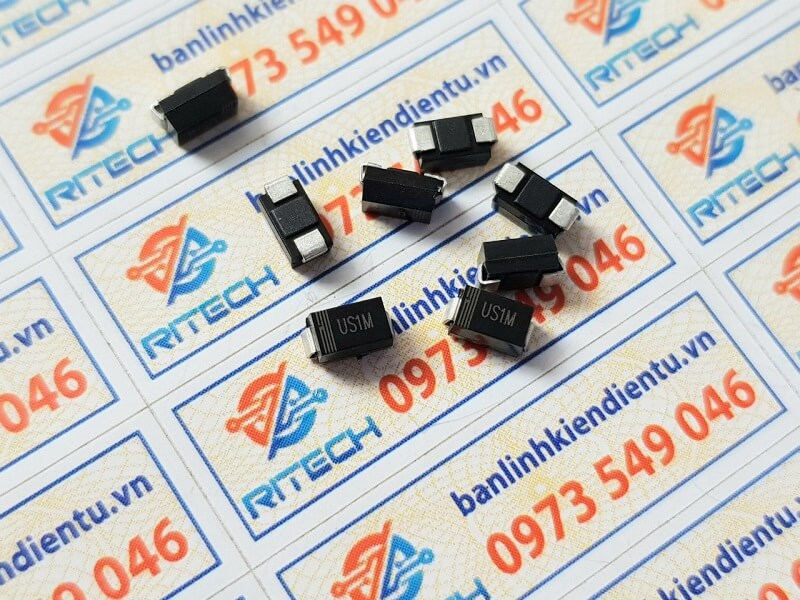 US1M (UF4007 SMA) Diode chỉnh lưu 1A/100V DO-214AC