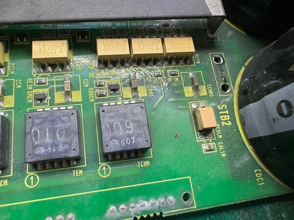 Biến áp Fanuc 009 cho nguồn và servo Fanuc