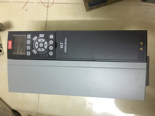 bien-tan-danfoss-fc-202-1
