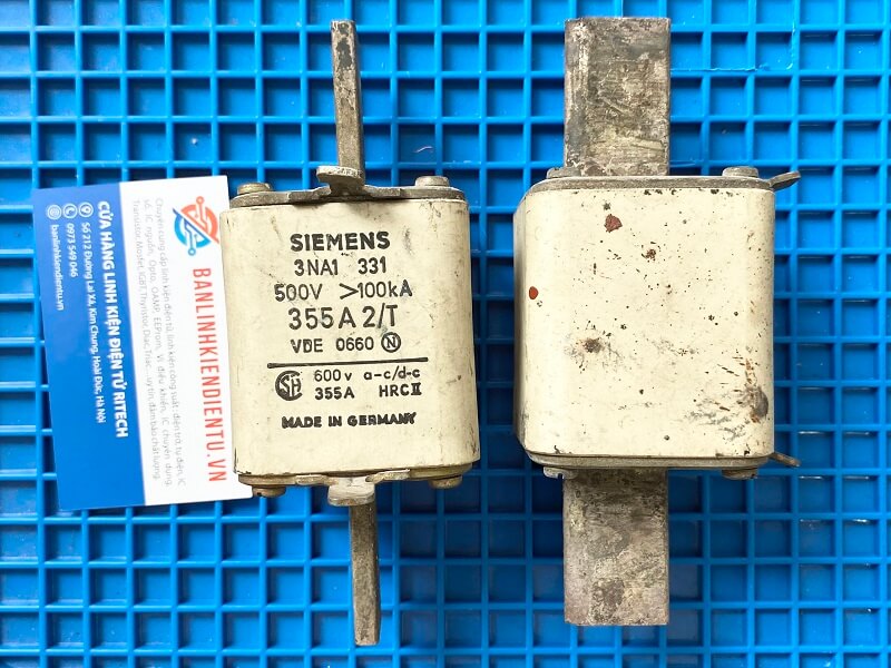 Cầu chì Siemens 3NA1 331 355A 500V (tháo máy)