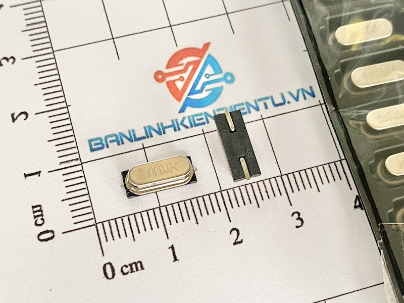 thạch anh dán 8mhz