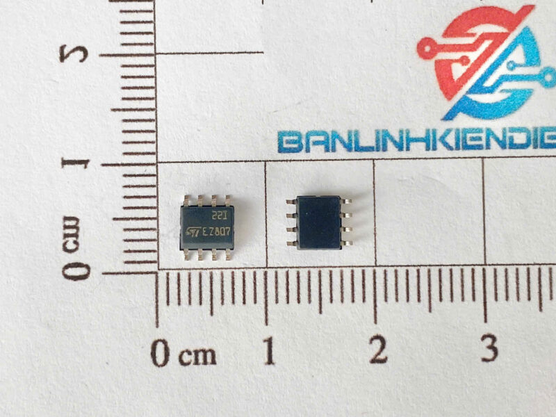 TSH22 kí hiệu 22I IC khuếch đại SOP-8