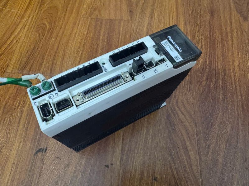 MADHT1507 Bộ điều khiển Servo Panasonic Minas A5 200w tháo máy
