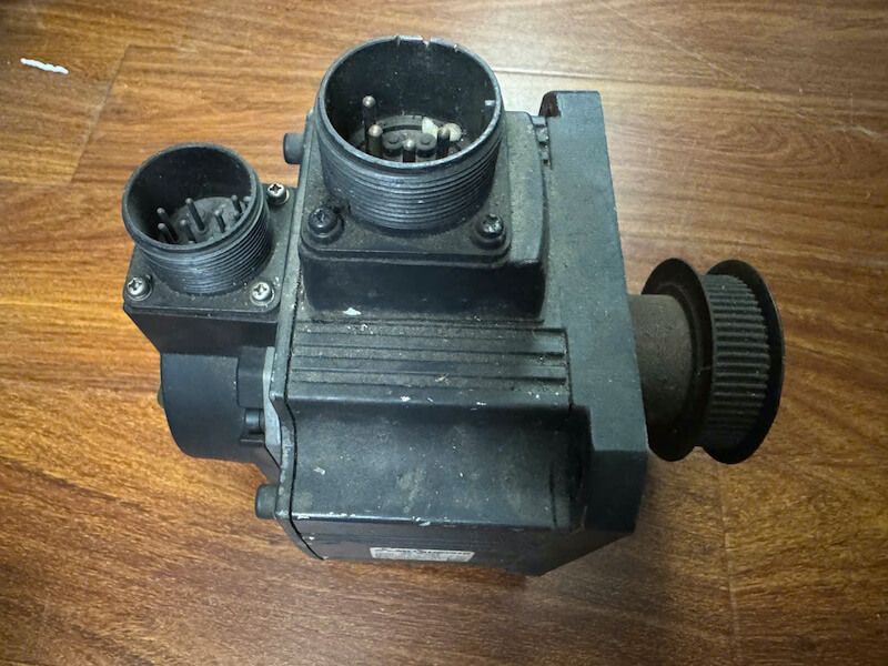 Động cơ servo Mitsubishi HC-SFS52