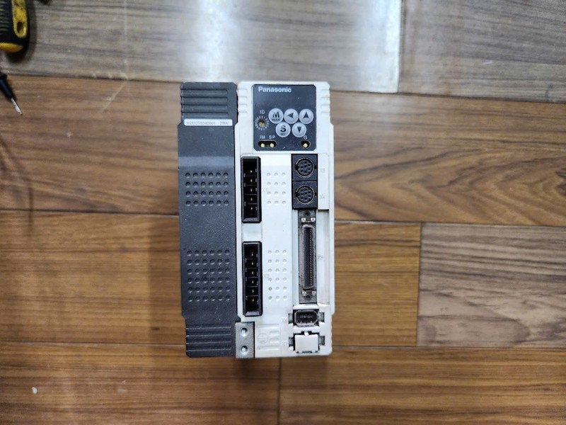 Bộ điều khiển  Servo  Panasonic MDDDT5540