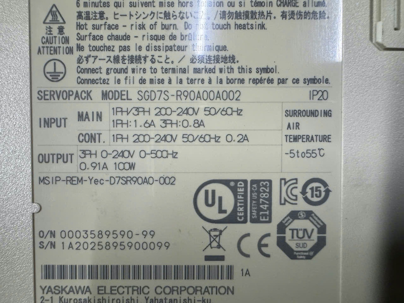 Alternative view of Bộ điều khiển Servo Yaskawa SGD7S-R90A00A002