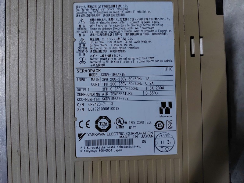 Alternative view of Bộ điều khiển Servopack Yaskawa Sigma‑5 SGDV‑1R6A21B 200w