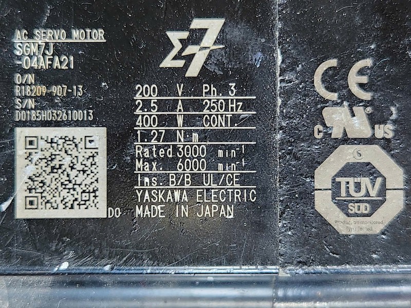 Alternative view of Motor servo AC Yaskawa SGM7J‑04AFA21
