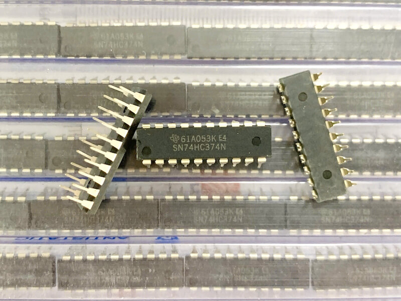 74HC374N