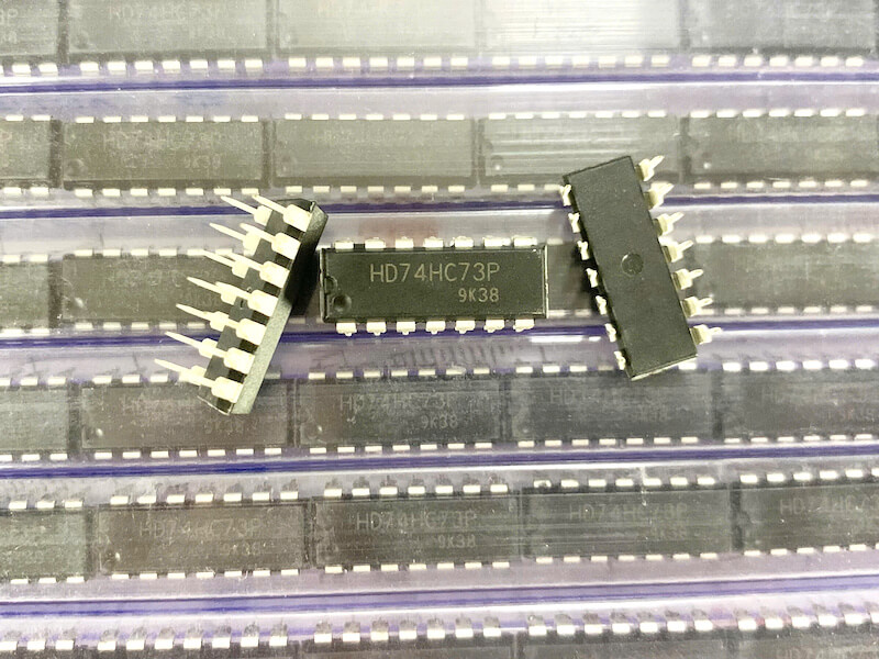 HD74HC73 DIP