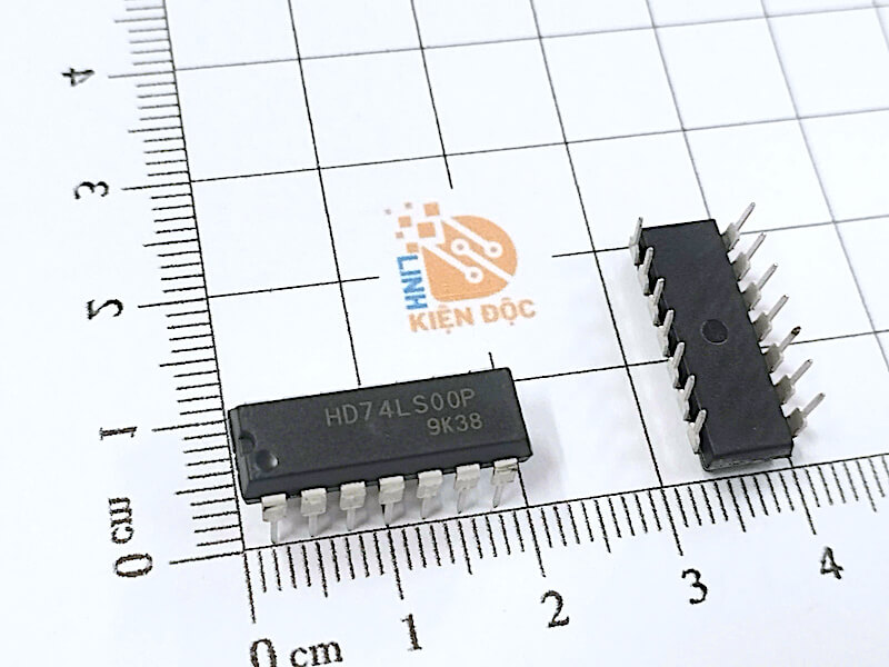 HD74LS00P