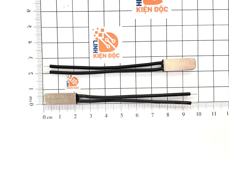 Relay nhiệt KSD9700 65 độ 5A 250V thường đóng