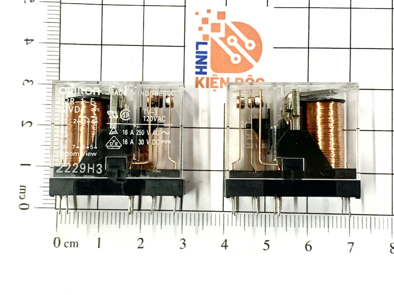 G2R-1-E-12VDC Rơ le 8 chân 16A 12V dạng kính