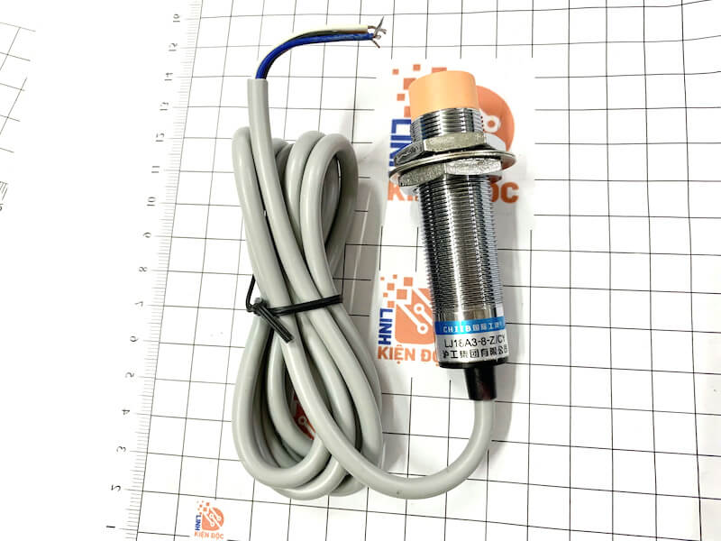 Cảm biến tiệm cận LJ18A3-8-Z/CY M18, 8mm, DC 6–36V, PNP, 4 dây, NO+NC