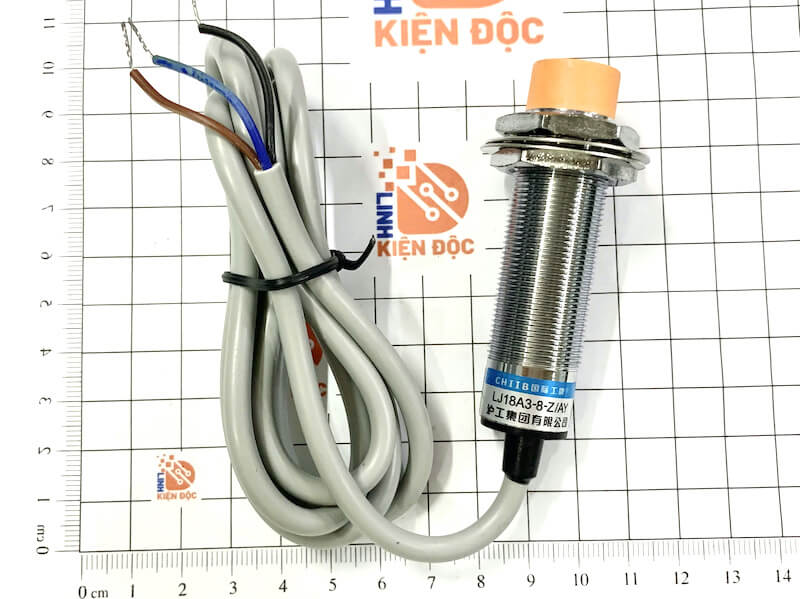 Cảm biến tiệm cận LJ18A3-8-Z/AY M18, 8mm, DC 6–36V, PNP, 3 dây, NO